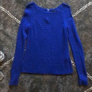 American Eagle blue sweater Size Small